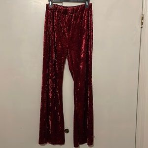 Red, velvet, flare leggings!
